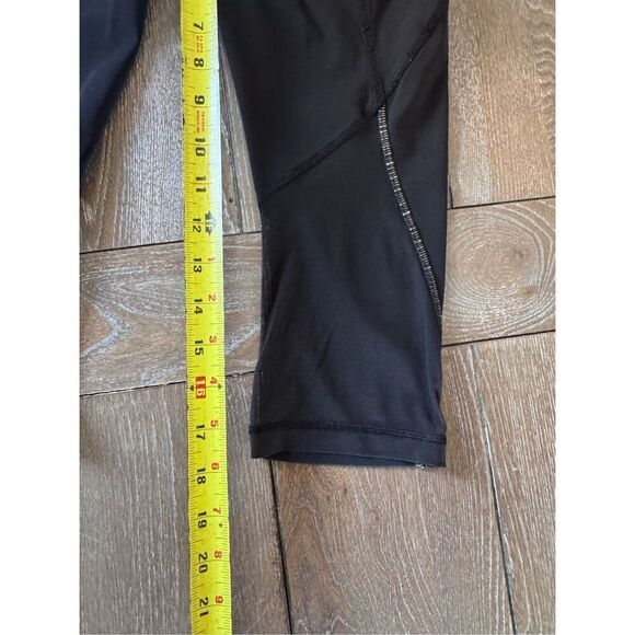 Lululemon Free Runner Crop Legging in Black Size 4 - Z40416 - Picture 9 of 9